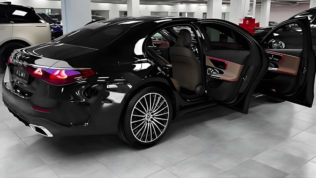 Mercedes-Benz E-Class 2026 Debuts